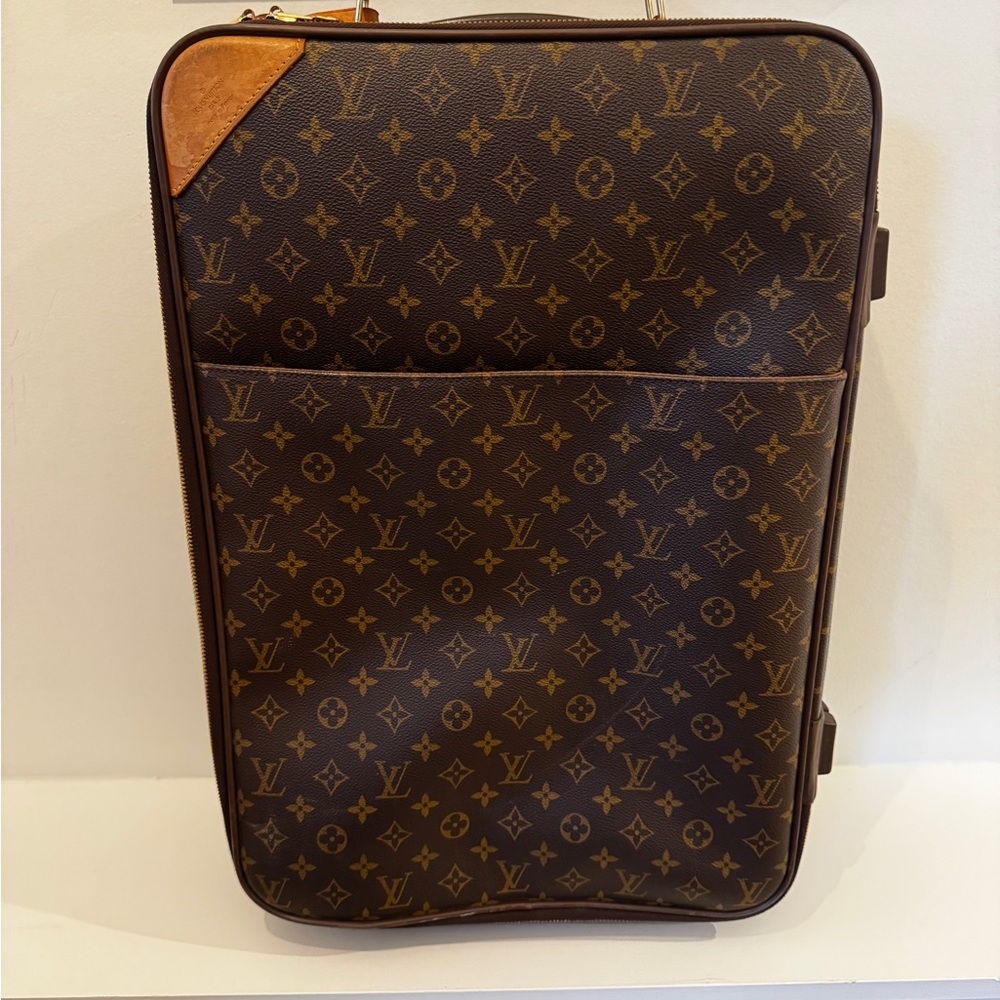 Louis Vuitton Dark Brown Monogram Travel Bag - Picture 1 of 6